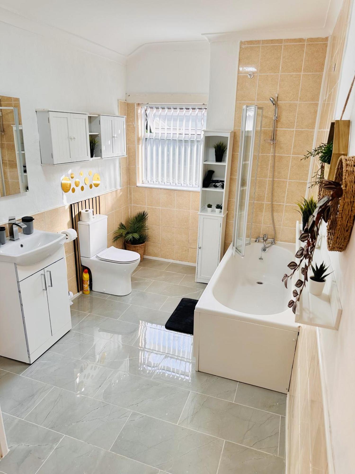 R4 Luxury Studio En-Suite Room In Harborne Lane By Queen Elizabeth Hospital Birmingham Luaran gambar