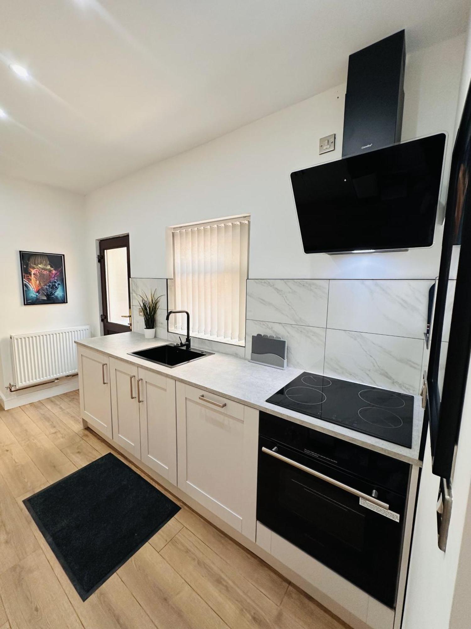 R4 Luxury Studio En-Suite Room In Harborne Lane By Queen Elizabeth Hospital Birmingham Luaran gambar