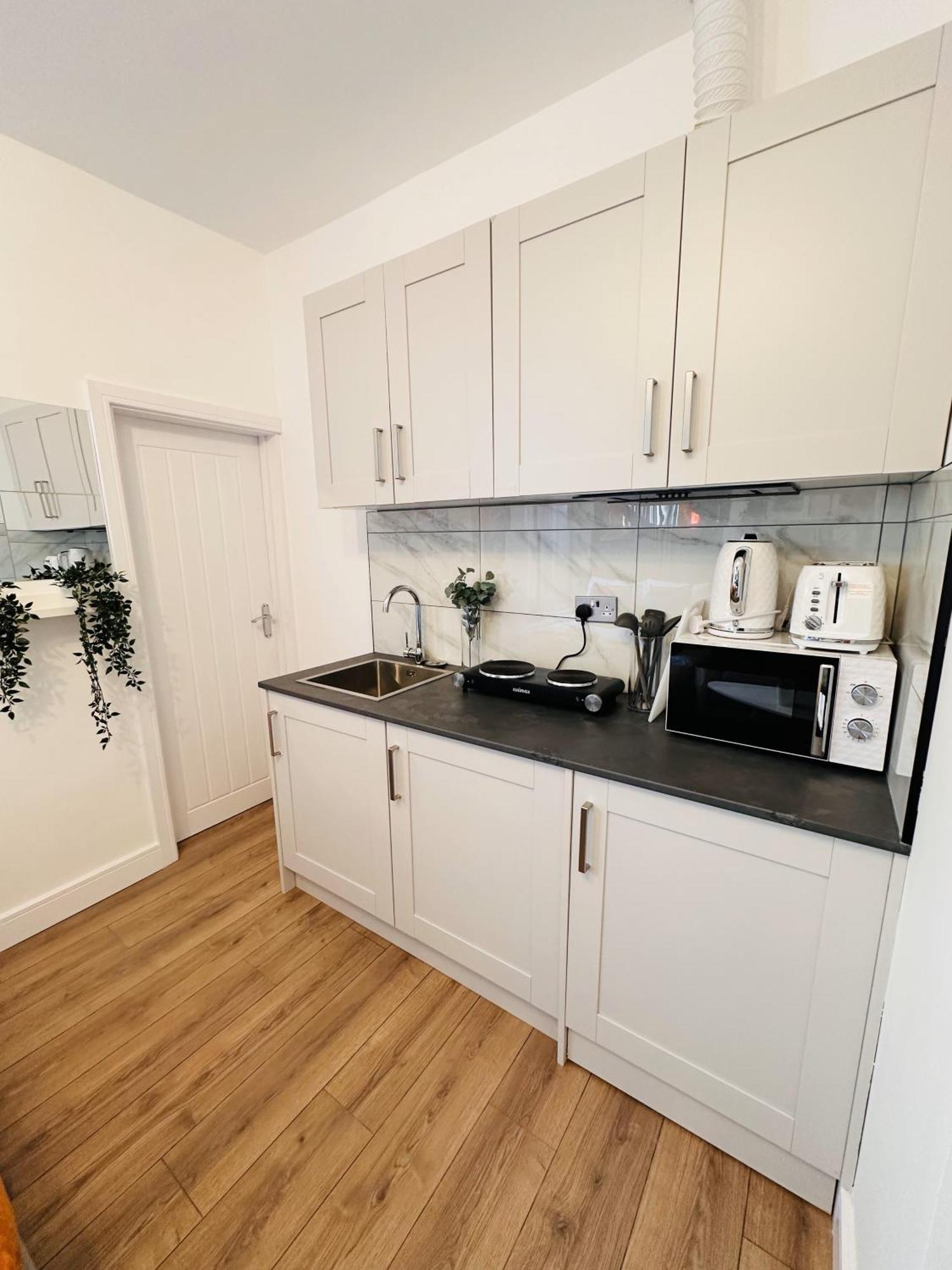 R4 Luxury Studio En-Suite Room In Harborne Lane By Queen Elizabeth Hospital Birmingham Luaran gambar